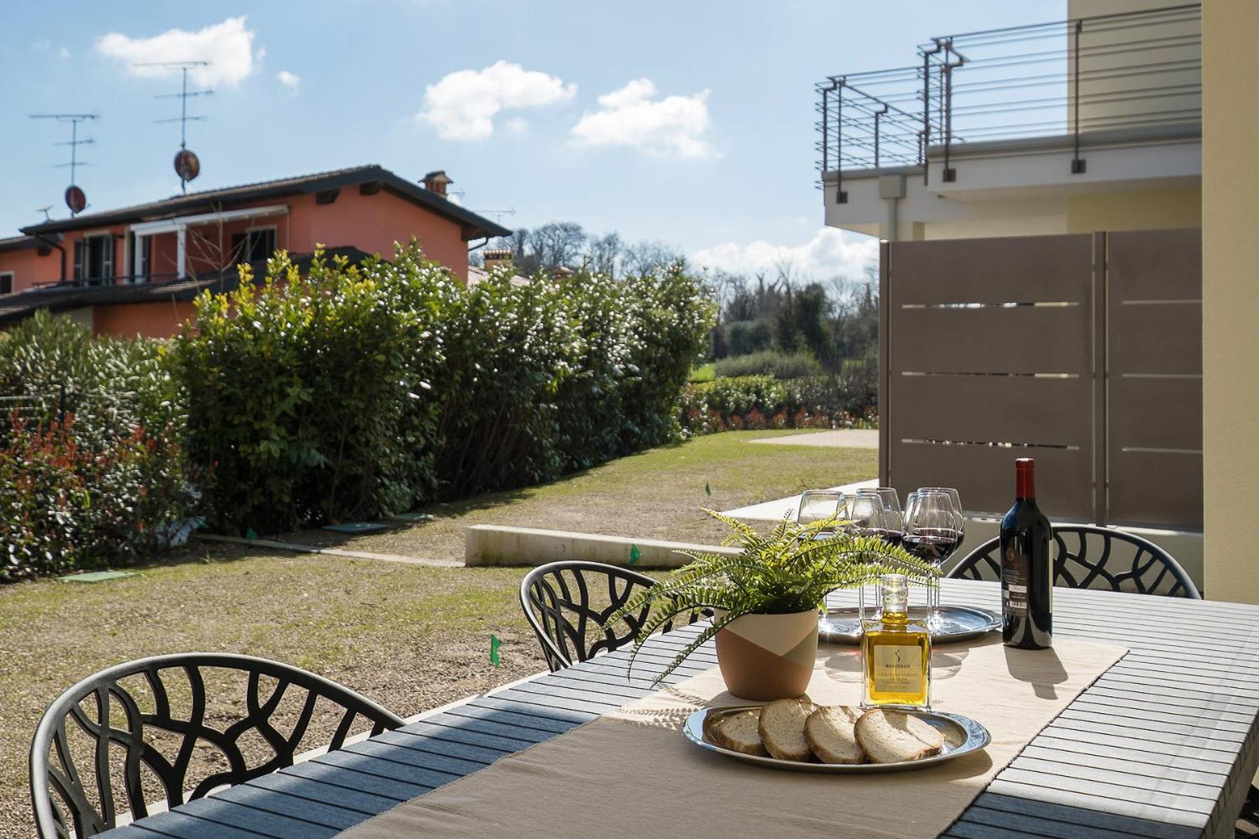 Luxury Villas Gardenia With Private Pool Padenghe sul Garda Dış mekan fotoğraf