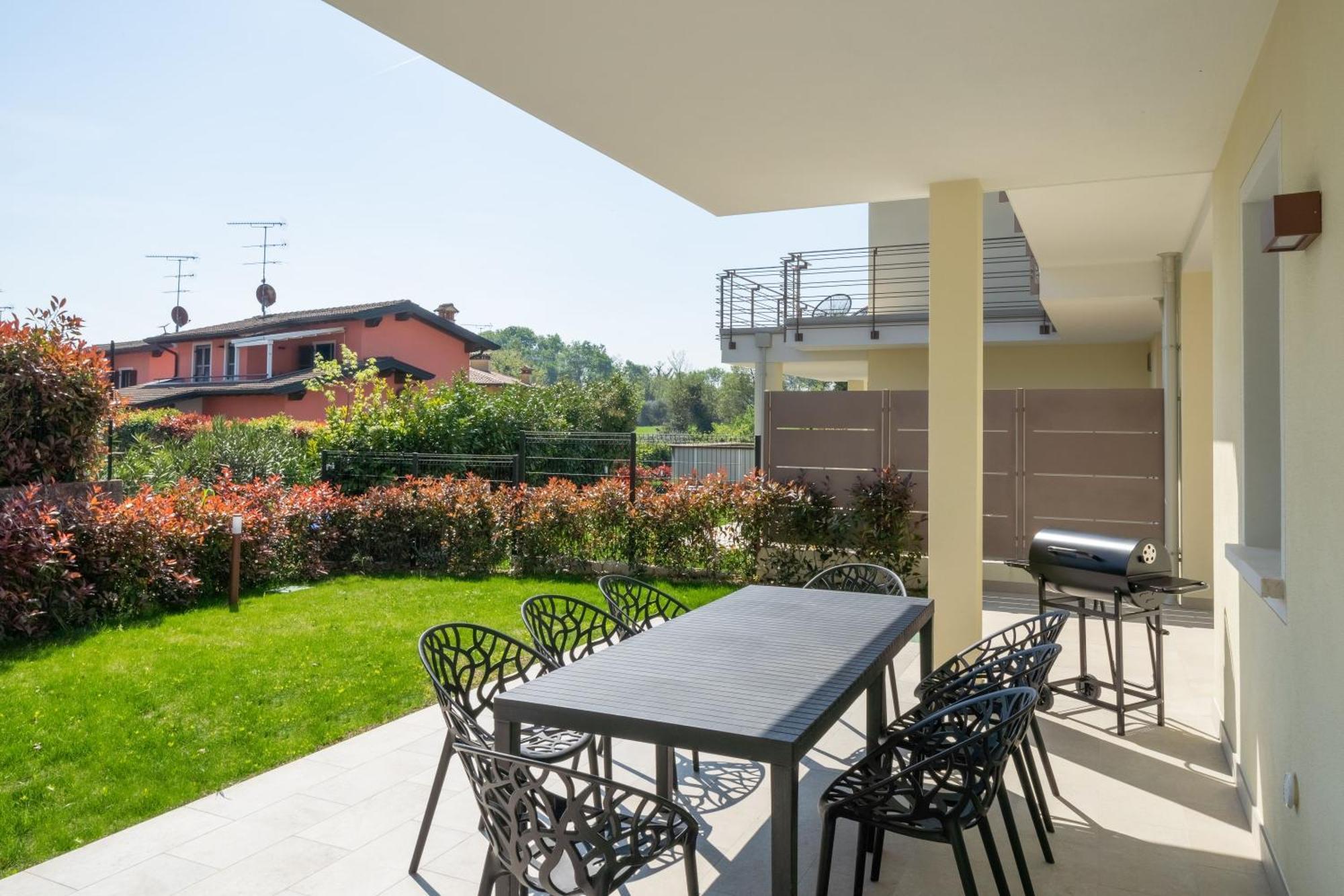 Luxury Villas Gardenia With Private Pool Padenghe sul Garda Dış mekan fotoğraf
